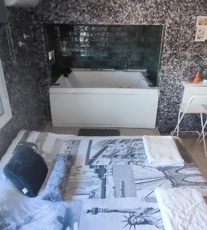 Apartamento Latorre Jacuzzi Jerez Jerez de la Frontera Exterior foto